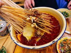 -拈签一笑黄牛肉辣卤串串