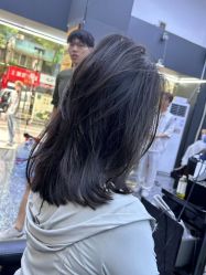 -藤野造型专业烫染接发