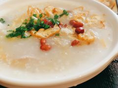 荔湾艇仔粥-卓粤拉肠(红庙店)
