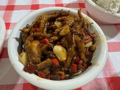 -铁头烧菜馆(立新路店)
