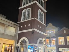 -王府井奥莱临潼小镇(临潼店)