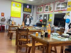 -卢聪艺小吃店(阳翟总店)