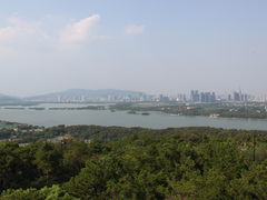 -宝界山林公园
