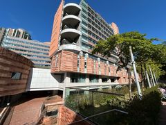 -香港大学