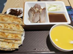 -李连贵熏肉大饼(金隅嘉品Mall店)
