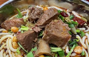 Chongqing Beef Noodles (Less Sauce)