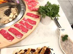鸳鸯锅底-DaLongYi Hot Pot 大龙燚火锅