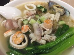 -佰搭果·广式茶餐厅(西华路店)