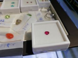 -夸克珠宝设计工作室