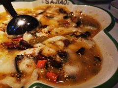 撒椒酸菜鱼-撒椒·四川江湖菜(大族广场店)