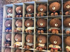 -LINE FRIENDS Garosu-gil Flagship Store