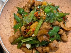 关东小炒肉-关东小磨东北菜(上海长风大悦城店)