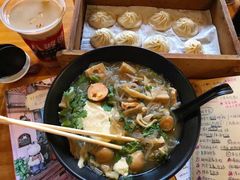 豆花粉丝-八婆婆烧仙草(曾厝垵店)