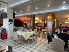-鹏城人家海鲜酒家·23年老字号(较场尾店)