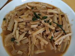 -天乐农家鱼头王(天目湖店)