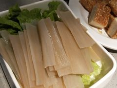 宽粉-半天妖烤鱼(海那城店)