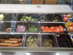 自助取餐区-赛百味SUBWAY(三阳广场店)
