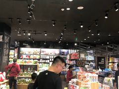 -酷乐潮玩(颛桥万达店)