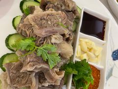 清水牛排-新粤新疆菜清真餐厅(拱北店)