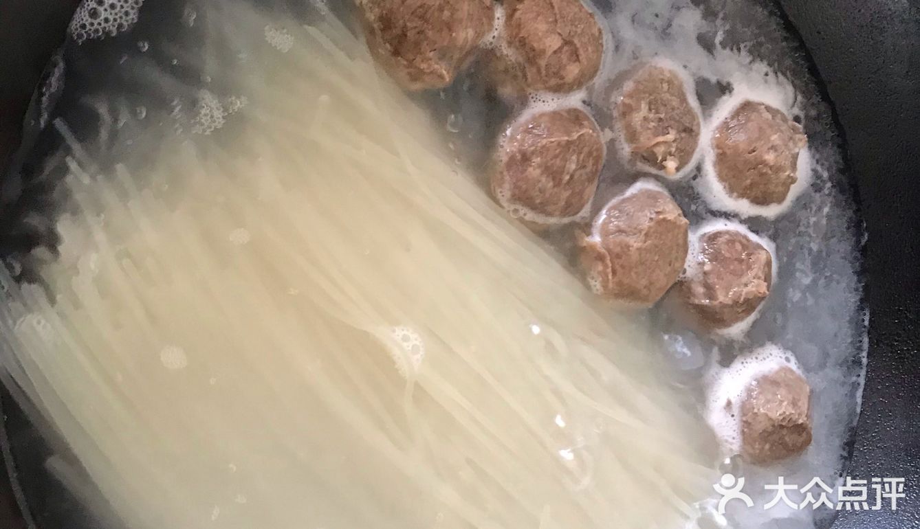 今日午餐!超级无敌诱人的米粉呀~ 哈哈哈!