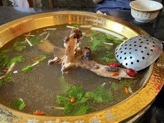 -周老三跷脚牛肉·全牛火锅(非遗传承店)