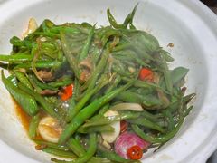 -小菜园新徽菜(镇江京口吾悦店)