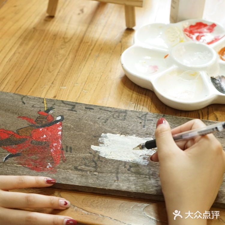五一去哪里玩？来诗人的小屋