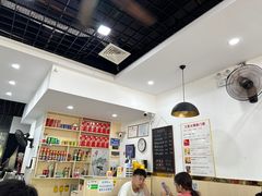 -老何家后安粉·糟粕醋海鲜火锅(三亚湾椰梦长廊店)