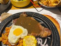 -暖山咖啡西餐厅