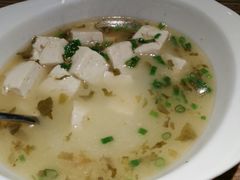 -江湖情酸菜鱼(万菱汇店)