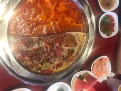 鸳鸯老火锅-山城辣妹子(定福庄店)