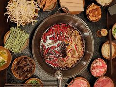 -渝井巷重庆老火锅(沈阳吉祥店)