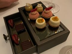 -Caprice(香港四季酒店)