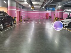 -白玉兰广场停车场