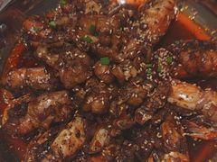 -肥肥虾庄·金牌油焖大虾(汉口城市广场店)