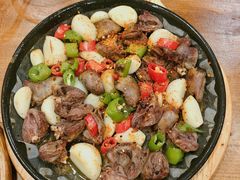 -老东镇啤酒屋海鲜加工·蒸汽海鲜·海鲜烧烤(台东店)