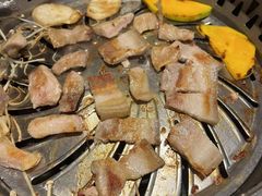 -木槿花韩式炭烤·熟成肉工坊(孙文东路店)
