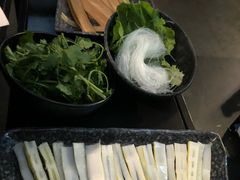 -哥老官重庆美蛙鱼头(宝山龙湖店)