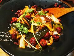 -风光老灶麻辣香锅(大成路翠微百货店)