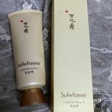 质地轻柔 能使肌肤滋润 富有光泽 使用方便