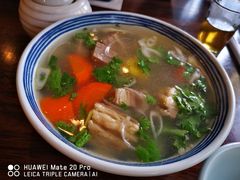 羊肉汤-塔里木的羊·新疆特色餐厅(钱湖北路店)