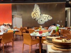 -蝴蝶里·粤菜·点心(滨江龙湖店)