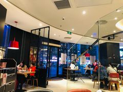 大堂-必胜客(华南摩尔店)