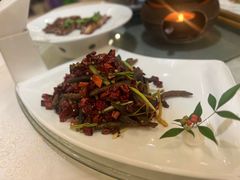 -九尊食上(生态园林酒店)