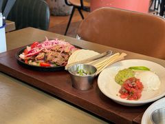 -Chili's Cafe&Bar奇利斯(滨江店)