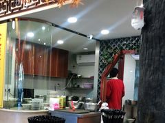 -金杨拉面王小吃面馆·牛三宝面·红烧牛肉粉