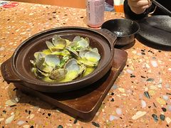 黄油焗花蛤-涌煲记·蟹煲·砂锅海鲜·煲出宁波味(天一旗舰店)