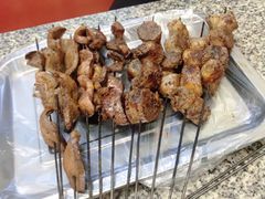 -马克力木手抓炕锅烤羊肉(盐湖一小区店)