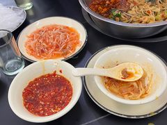 -周良天山牛杂城(天山路总店)