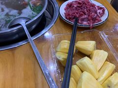 生牛肉-老秦凉都黄牛肉馆(九堡店)